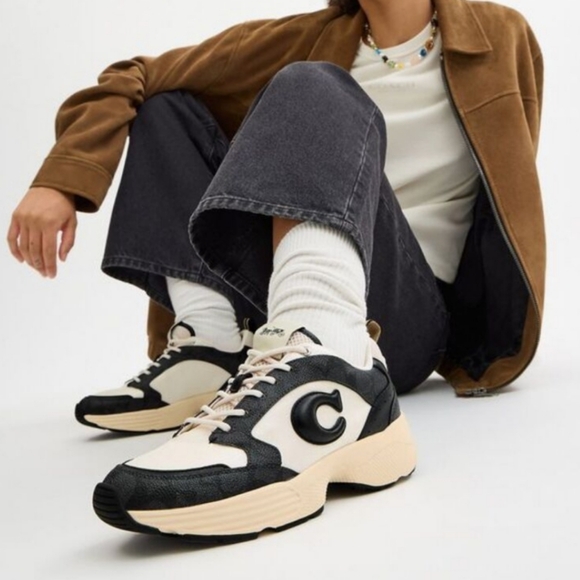 New! Coach Strider Sneaker in Signature Canvas, Style CY242 in Charcoal - Picture 1 of 9